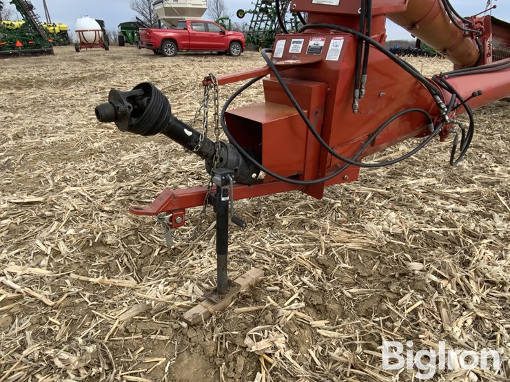 buhler-farm-king-y1385-image-12