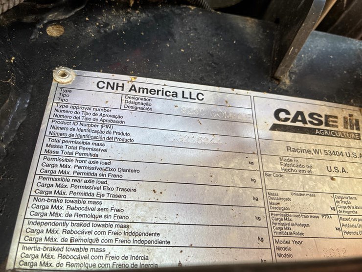 2012-case-ih-8230-image-2