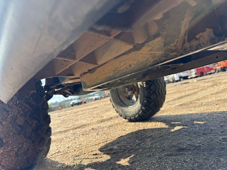 2012-yamaha-ydrax2-gas-powered-4-seat-golf-cart-image-20