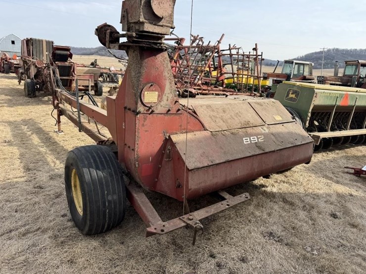 new-holland-892-image-8