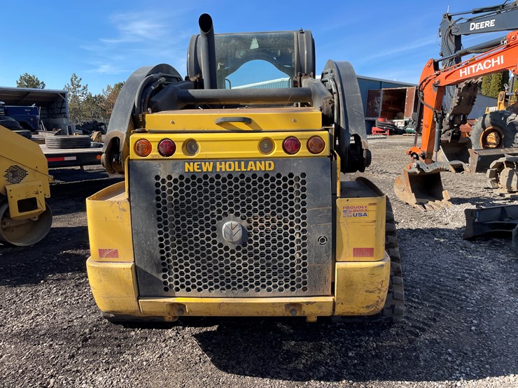 2019-new-holland-c237-image-6