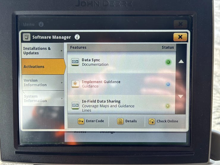 2022-john-deere-600r-image-94