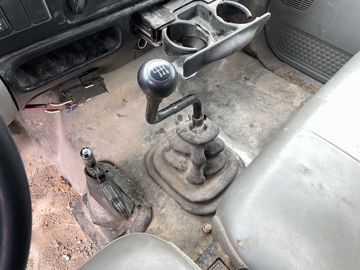 2006-ford-f650-xl-image-58