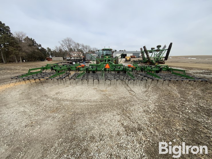 john-deere-726-image-13