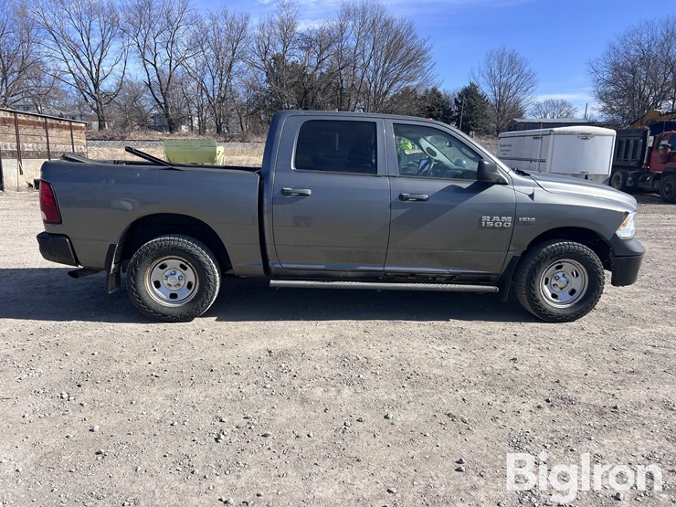 2013-dodge-1500-image-4