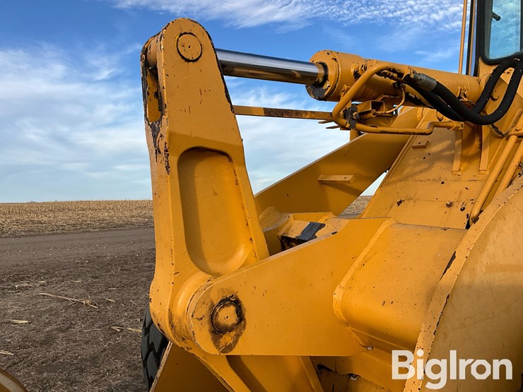 1992-deere-444e-image-16