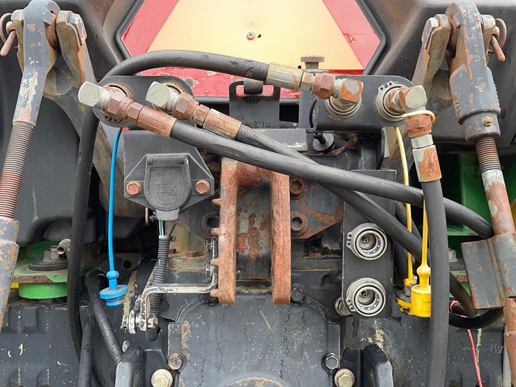 1999-john-deere-5510-image-11