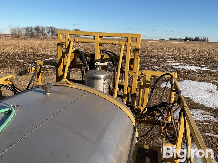 ag-chem-rogator-854-image-12