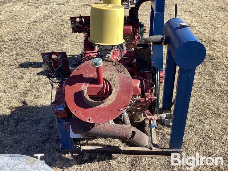 2012-international-605-image-8