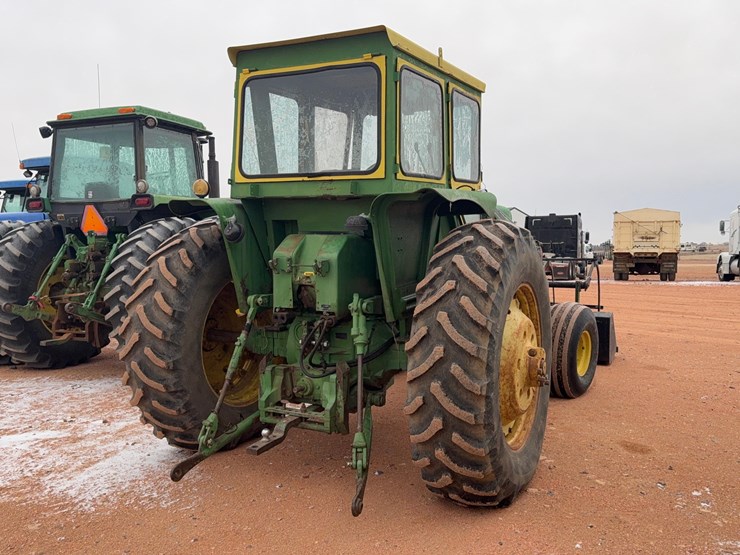 john-deere-4520-image-4