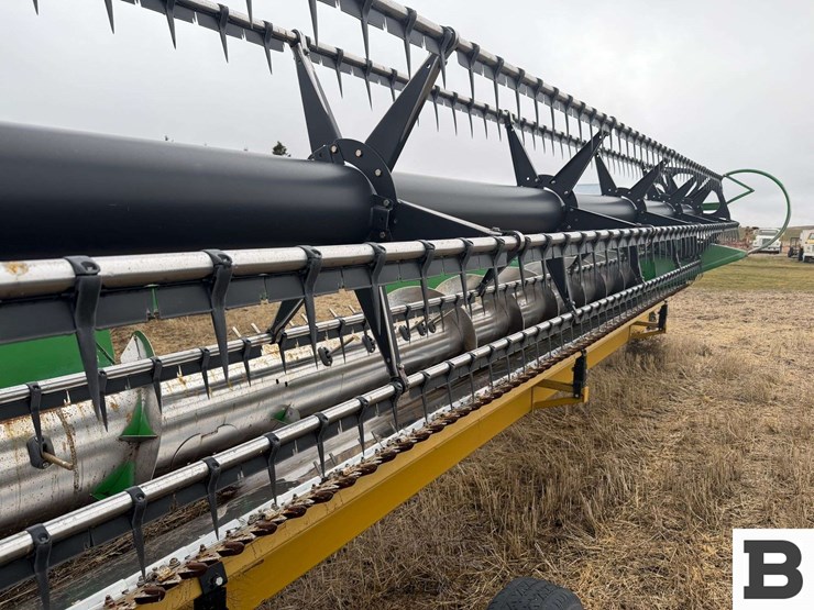 john-deere-635f-image-38