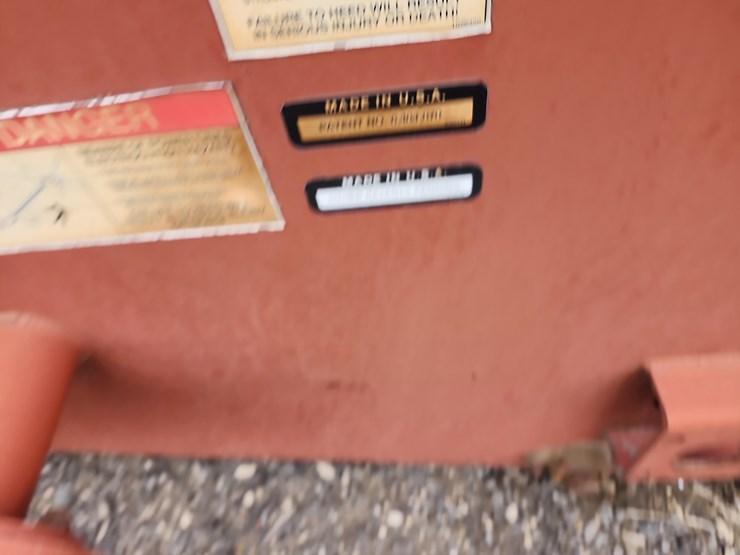 tag-#177,-90'-hutchinson-squesse-belt-conveyor-w/hyd-drive-image-3