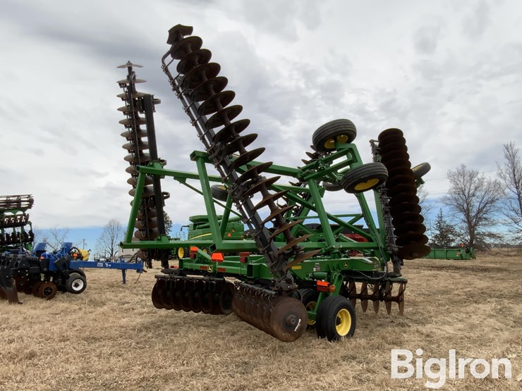 2013-john-deere-2623-image-5