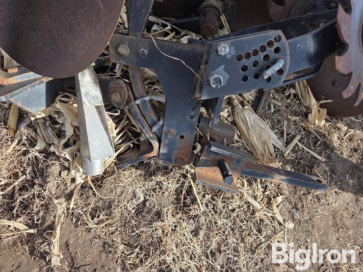 montag-strip-till-toolbar-image-20