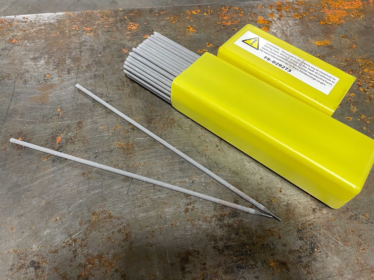 #2329-•-new-10lb-of-1/8-welding-arc-sticks-(cw)-image-3