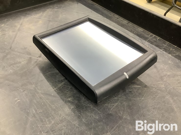 2018-case-ih-700-image-2