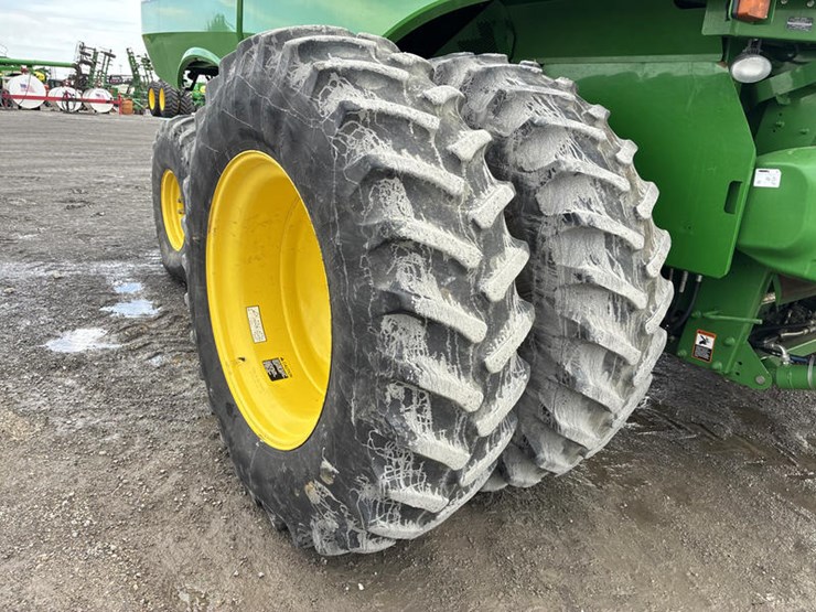 2014-john-deere-s680-image-23