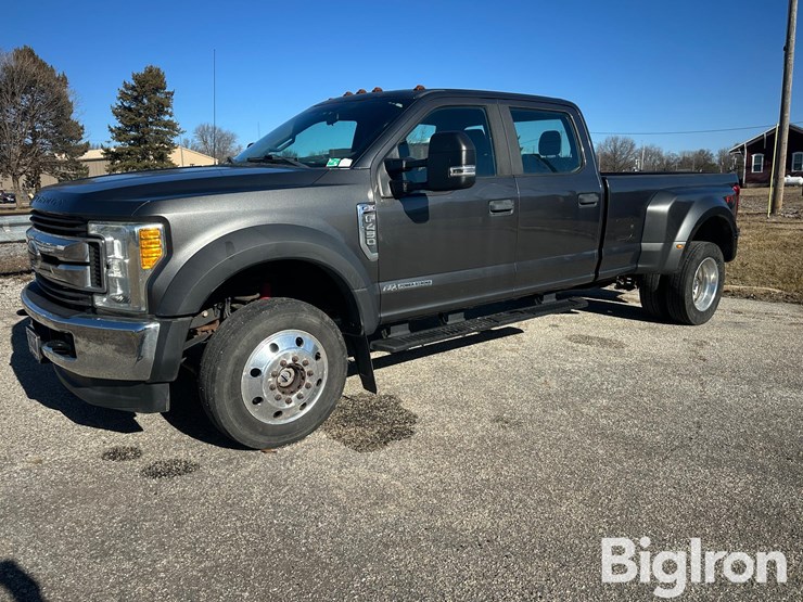 2017-ford-f450-image-1