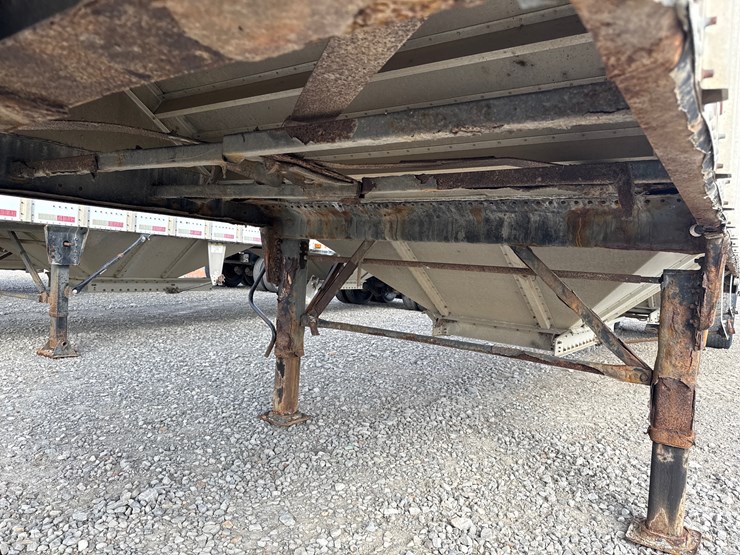 2011-merritt-42-image-26