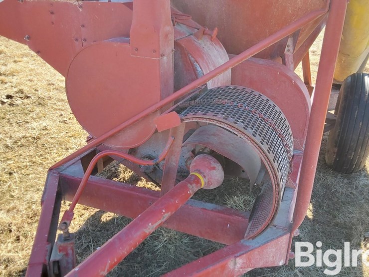 new-holland-351-image-9