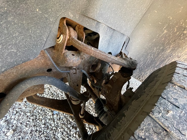 2012-gmc-3500hd-image-11