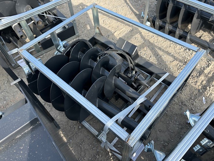 #2015-•-unused-jct-skid-steer-auger-drive-and-bits-inv#-40780-image-5