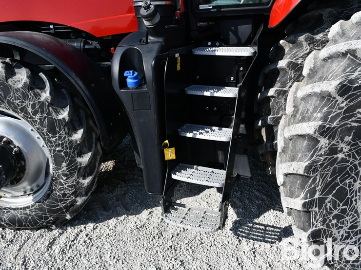 2021-case-ih-magnum-250-image-17