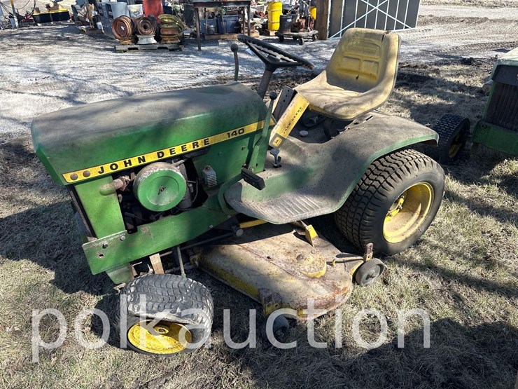 john-deere-140-image-1