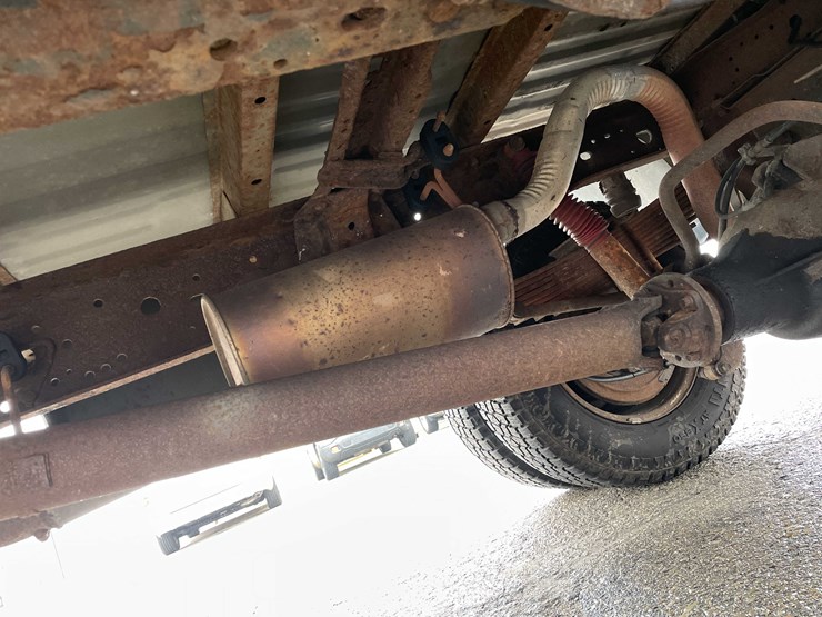 2006-ford-f350-xl-image-89