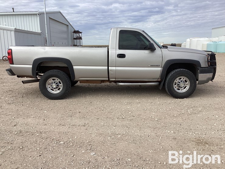 2005-chevrolet-2500hd-image-4