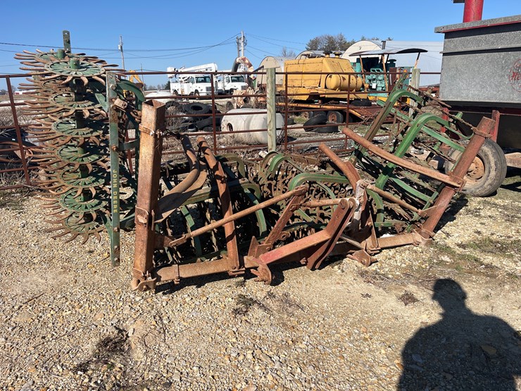 #5074-•-john-deere-3-point-rotary-hoe-image-1