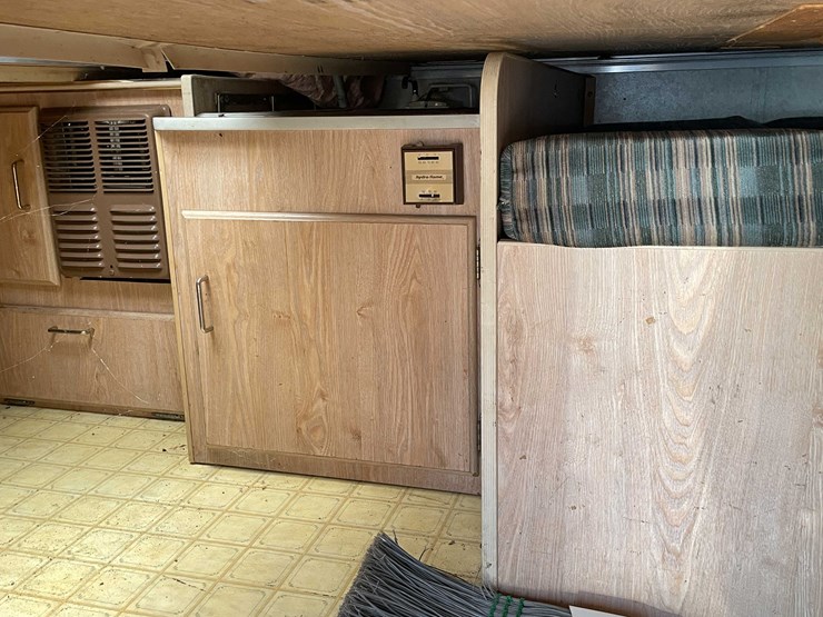 #1442-•-starcraft-14'-pop-up-camper-(no-title)-(of)-image-15