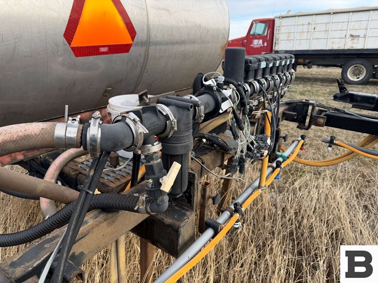 ag-pro-72'-sprayer---craigmont,-id-image-12