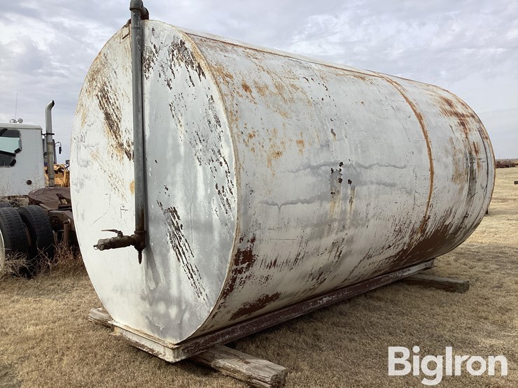 89”-x-151”-x-89”-metal-fuel-storage-tank-image-5