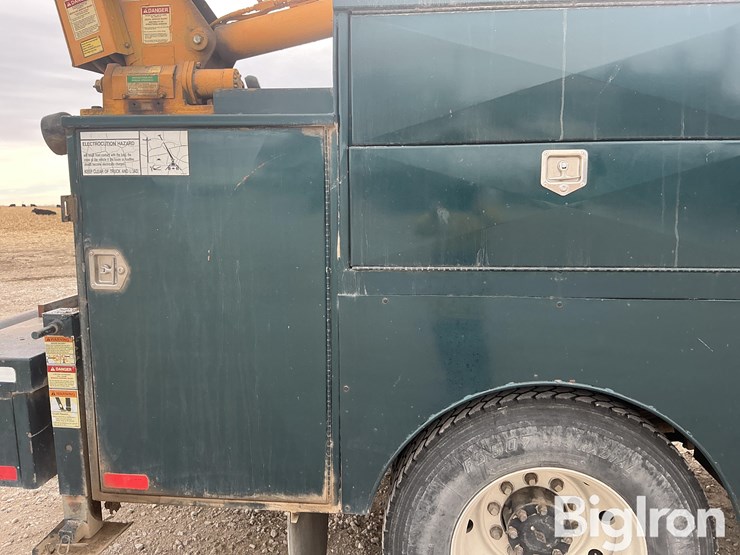 1990-international-8100-image-18