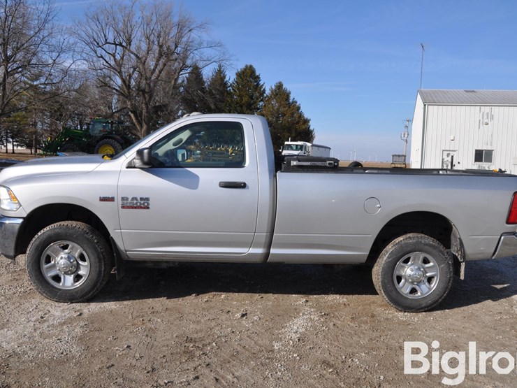 2016-ram-2500-hd-image-8