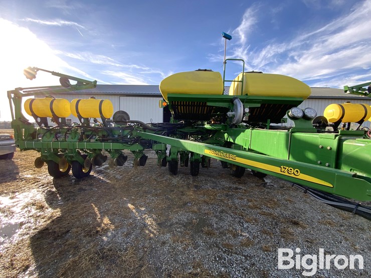 2006-john-deere-1790-ccs-image-9