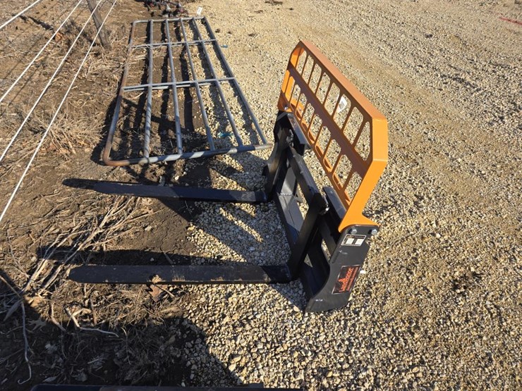 #8059-•-new-landhonor-48"-pallet-forks-image-3