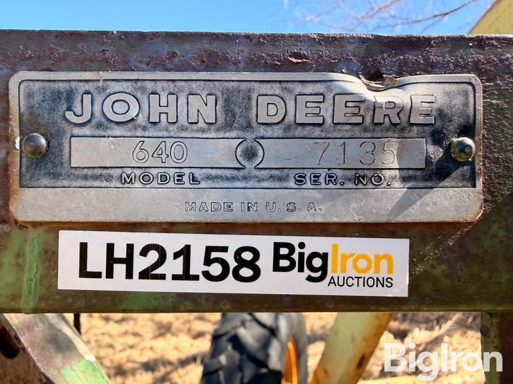 john-deere-640-image-18