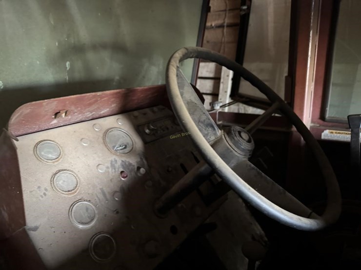 white-4-150-image-13