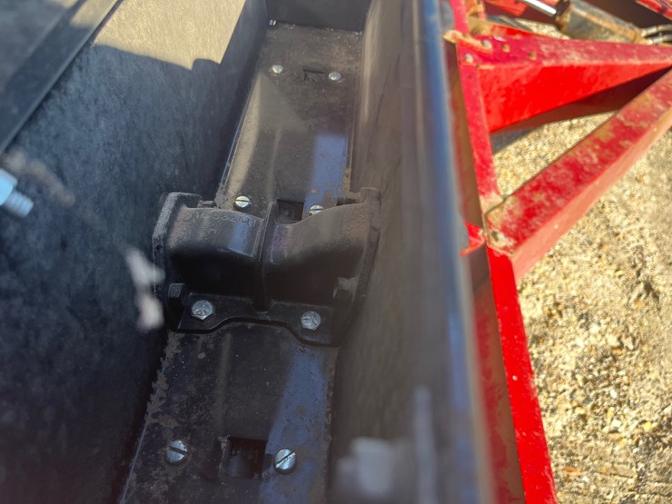 international-5100-image-11