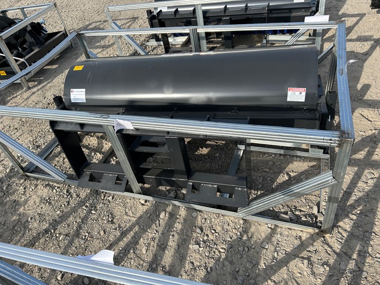 #2023-•-unused-jct-84"-angle-broom-inv#-40724-image-7