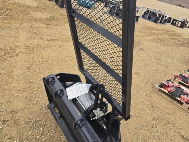 #8106-•-new-landhonor-skid-steer-hyd.-logging-winch-15000#-image-3