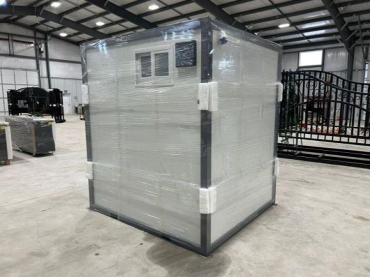 unused-2025-sdlanch-irmt-mobile-toilet-image-7