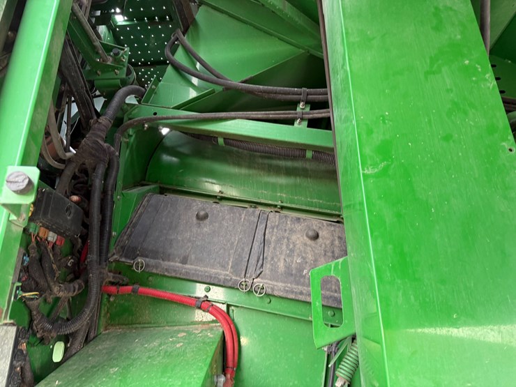 2009-john-deere-9870-sts-image-88