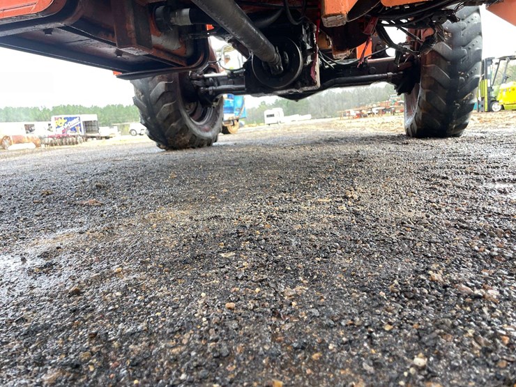 lull-844c-42-image-21