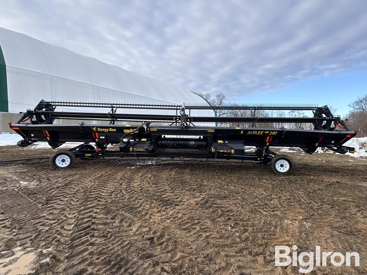 2023-case-ih-8250-image-6