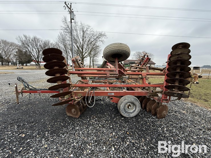 case-ih-3900dh-image-8