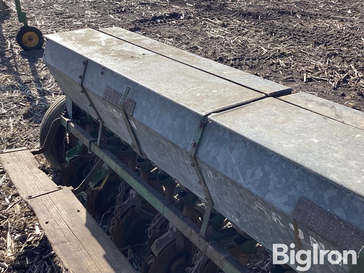 john-deere-b-image-17