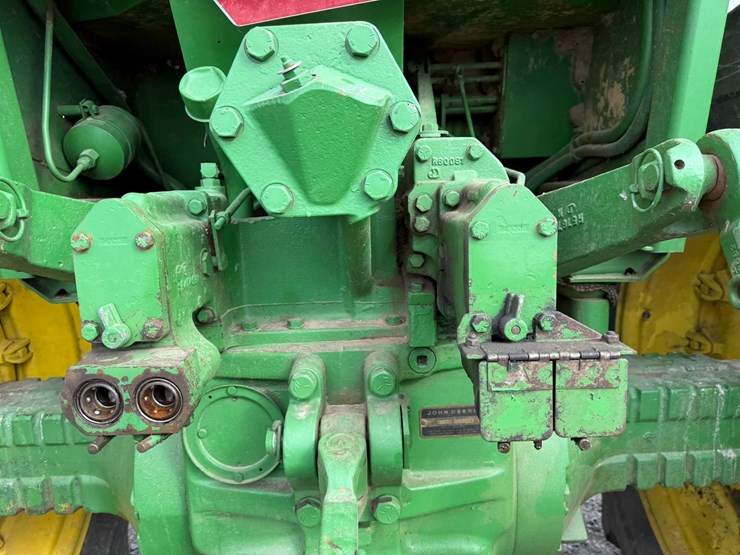 1976-john-deere-4630-image-13